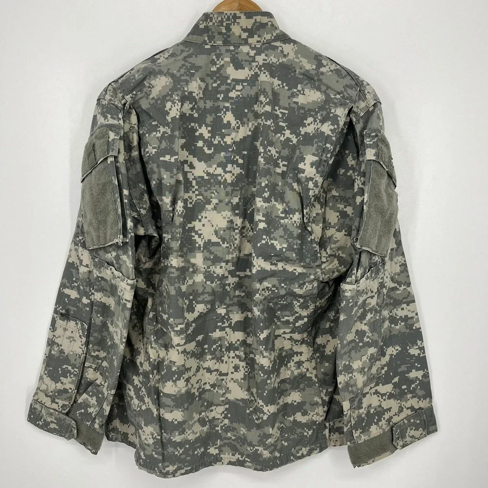 US Army ACU Digital Camo Field Jacket UCP Combat Uniform Small Regular